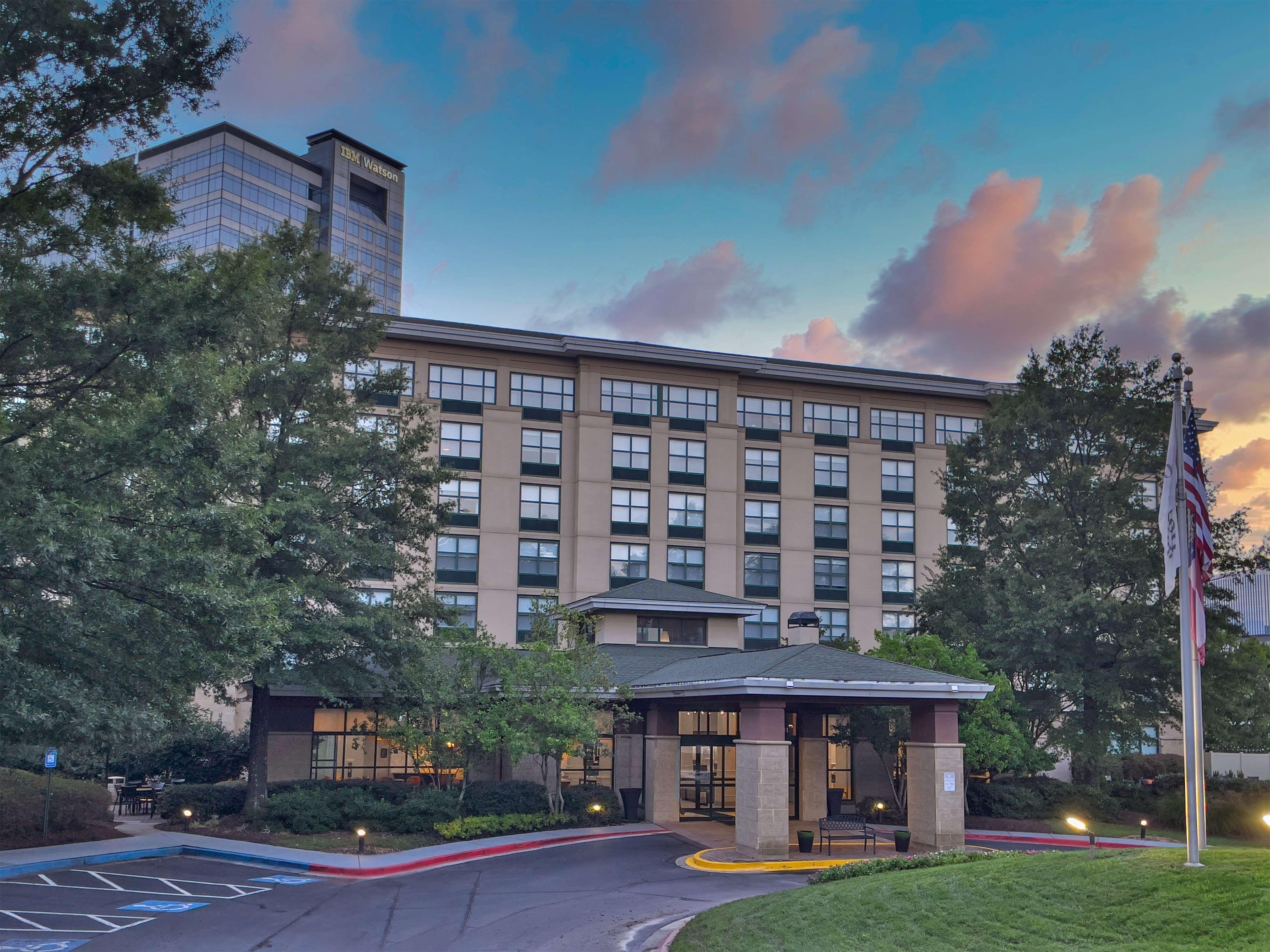 Hilton Garden Inn Atlanta Perimeter Center Данвуди Экстерьер фото