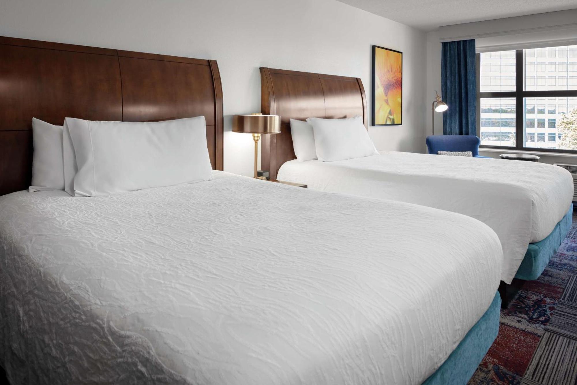 Hilton Garden Inn Atlanta Perimeter Center Данвуди Экстерьер фото