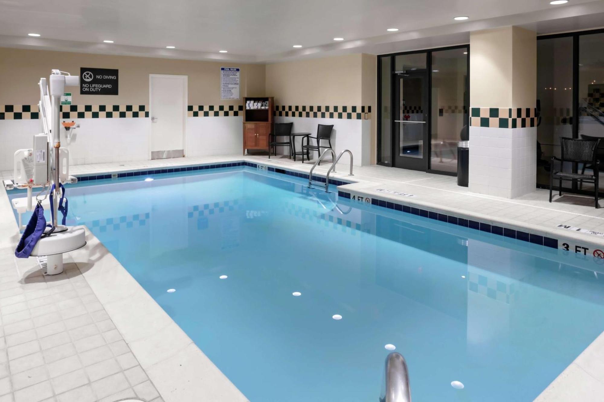 Hilton Garden Inn Atlanta Perimeter Center Экстерьер фото