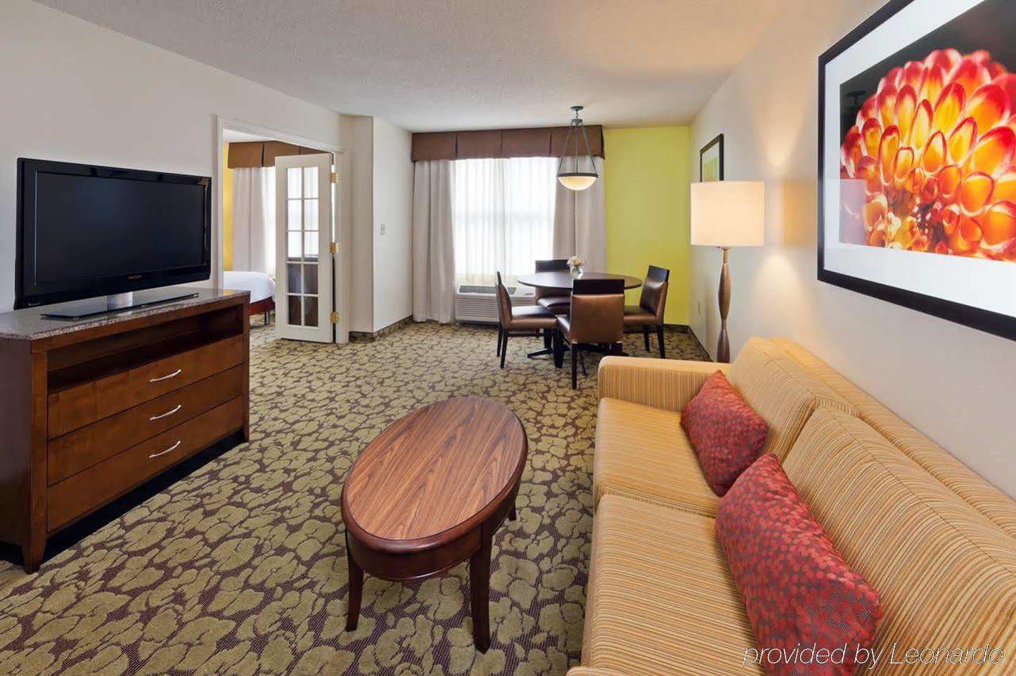 Hilton Garden Inn Atlanta Perimeter Center Данвуди Экстерьер фото