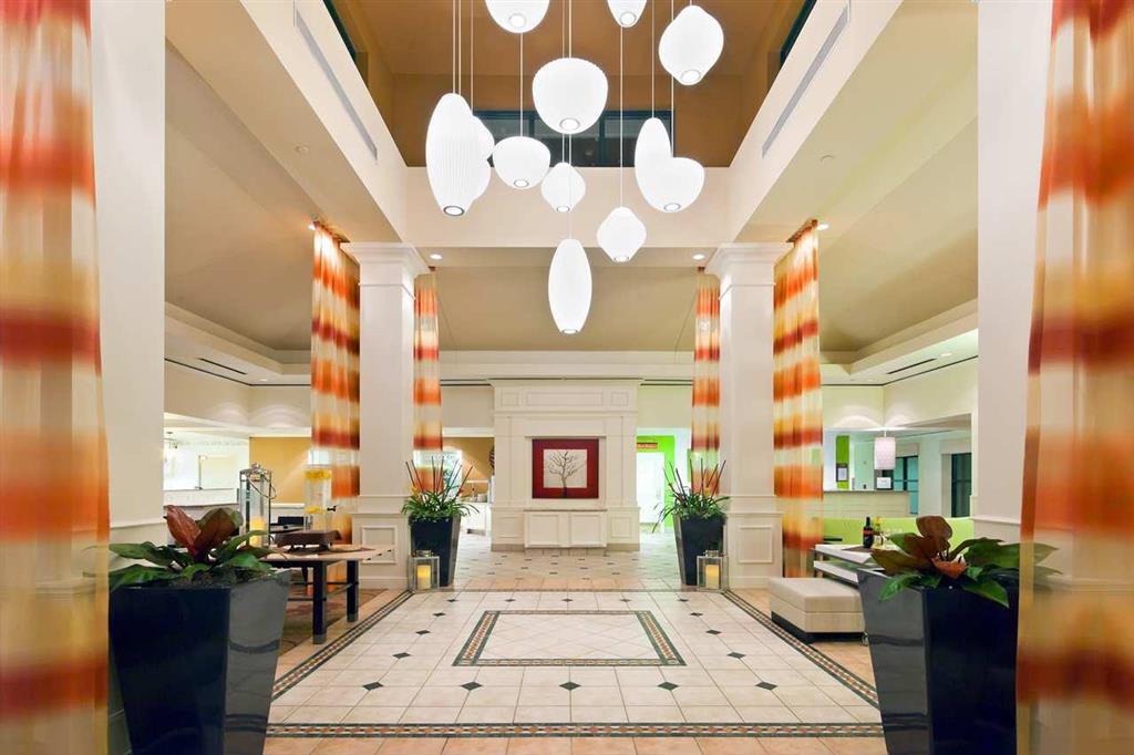 Hilton Garden Inn Atlanta Perimeter Center Данвуди Экстерьер фото