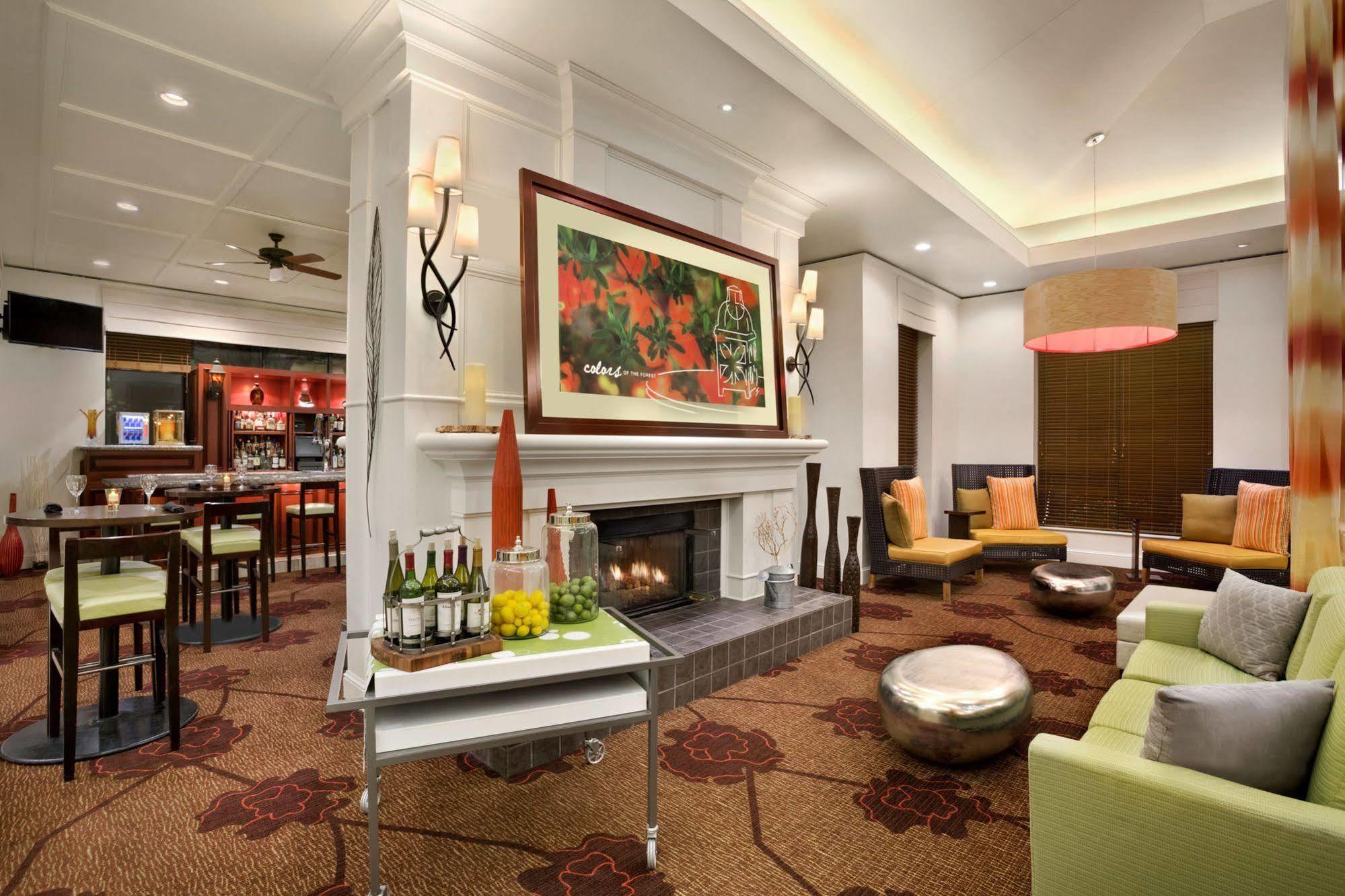 Hilton Garden Inn Atlanta Perimeter Center Данвуди Экстерьер фото